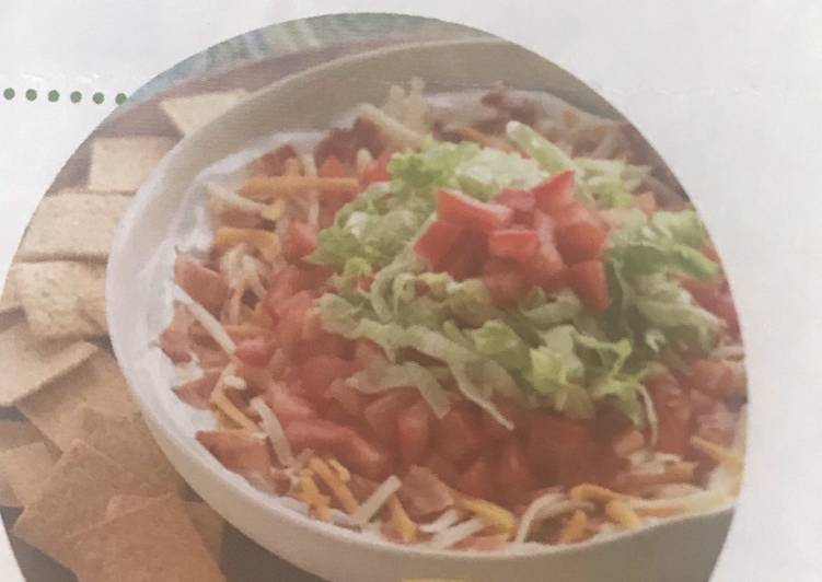 Creamy layered blt dip Creamy layered blt dip