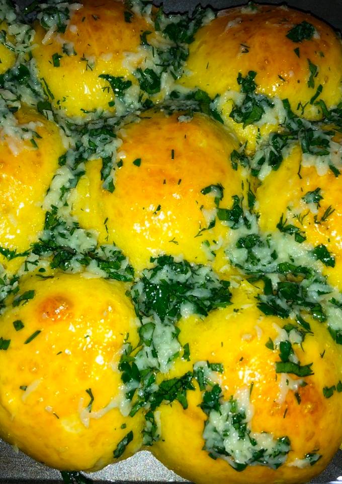 Пампушки с чесноком