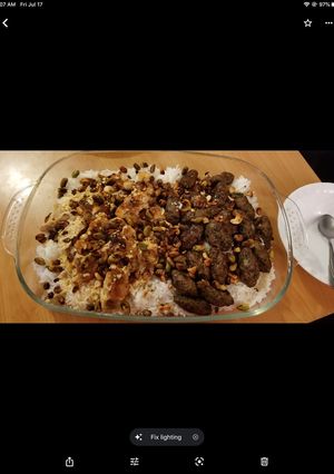 صورة لوصفة رز ابيض مع كفتة وصدور دجاج