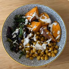 A picture of Chickpeas & Sweet Potato Buddha Bowl (vegan).