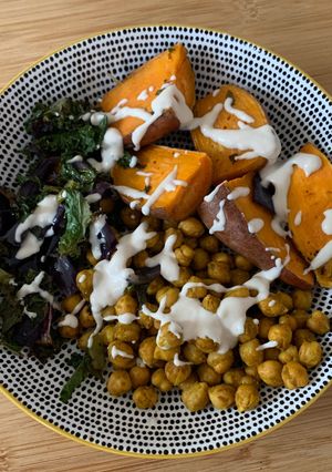 A picture of Chickpeas & Sweet Potato Buddha Bowl (vegan).