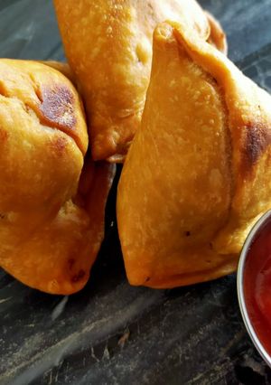 A picture of Samosa.