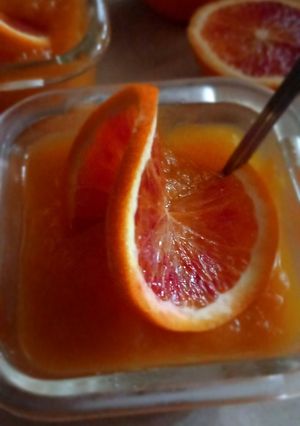 Sütőtökpüré vérnaranccsal és mézzel recept fotója