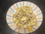 蒜香羅勒美人腿炒雞肉片
