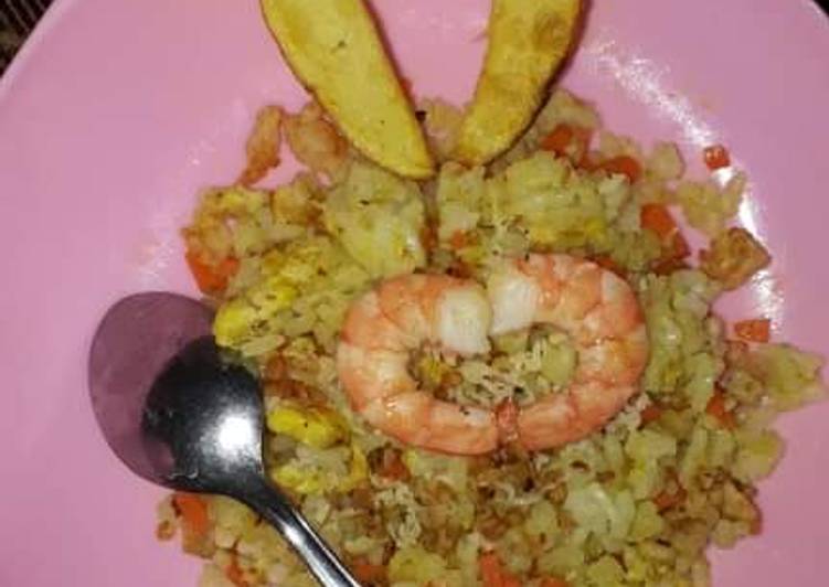 Langkah mengolah Nasi goreng seafood MPASI 1y+ anti GTM yang Lezat Sekali