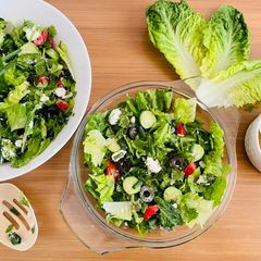 A picture of Romaine Feta Salad.