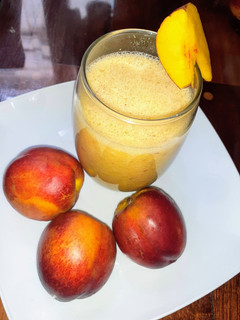Una foto de Licuado de Pelon, Banana, Manzana y Naranja
