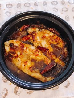 Hình của món Cá Diêu Hồng Kho Me🥦🌶🍚.