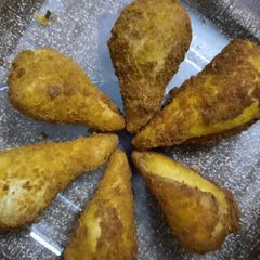 A picture of Chicken cones.