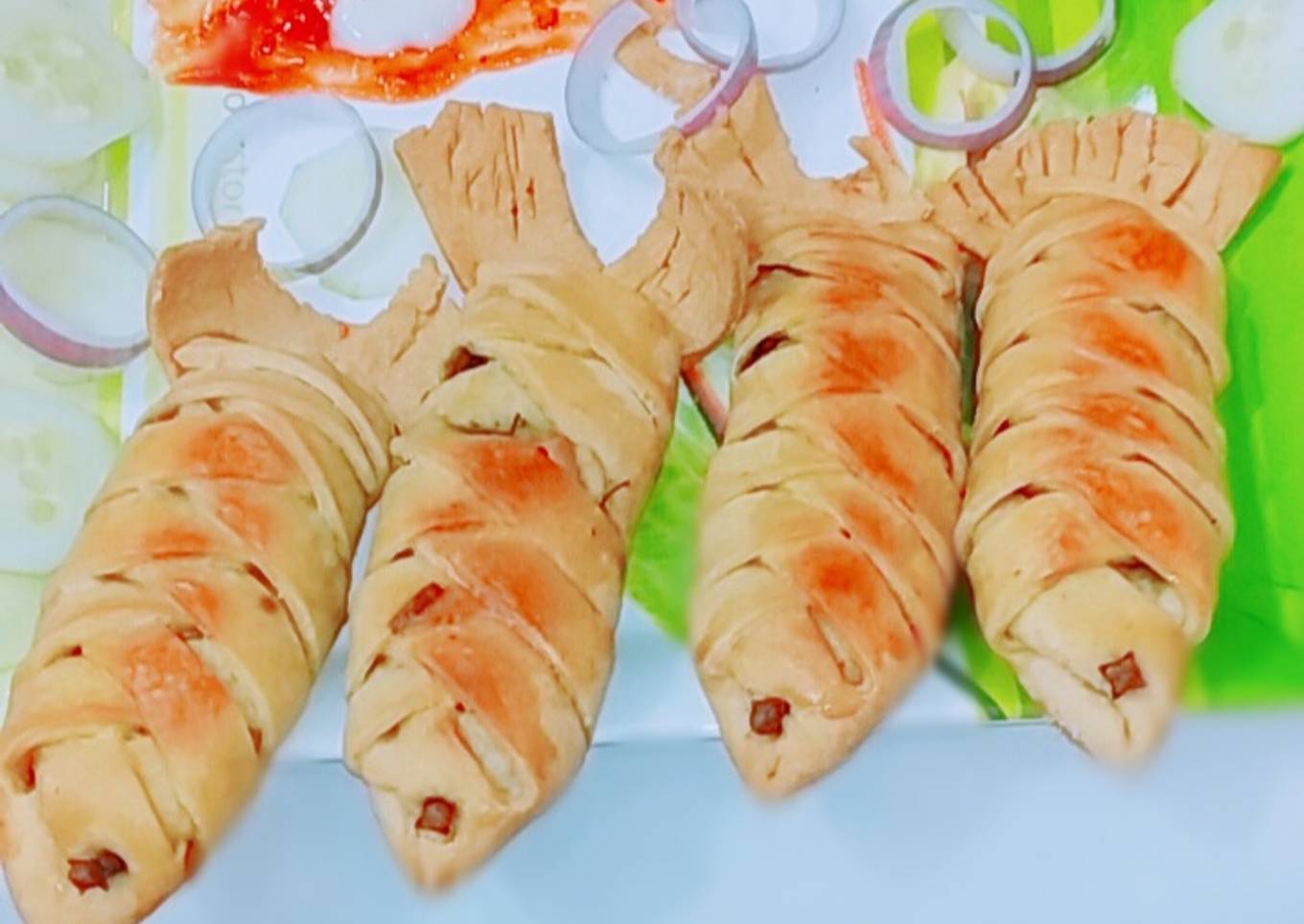 Fish baked samosa puff