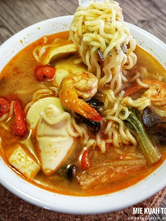 Langkah Mudah untuk Membuat Resep Mie kuah tomyum yang Menggugah Selera Anti Ribet, Mantap