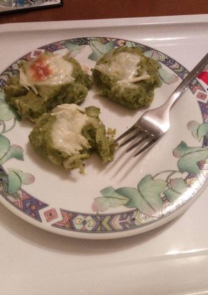 Una foto de Medallones de brócoli