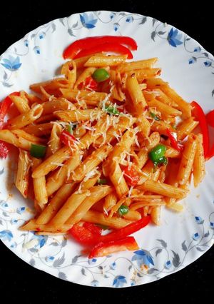 A picture of Pasta in Red Sause.