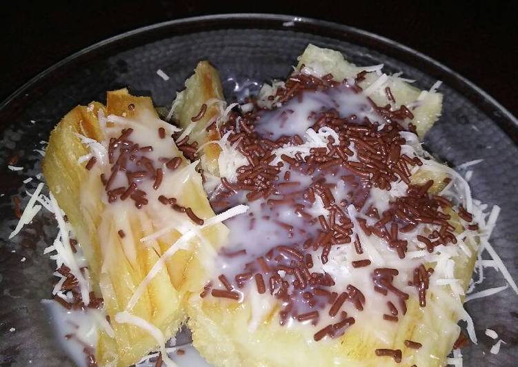 Cara mudah meracik Singkong mekar keju mesis susu, Lezat