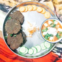 A picture of Aloo paneer tamatar ki sabji.