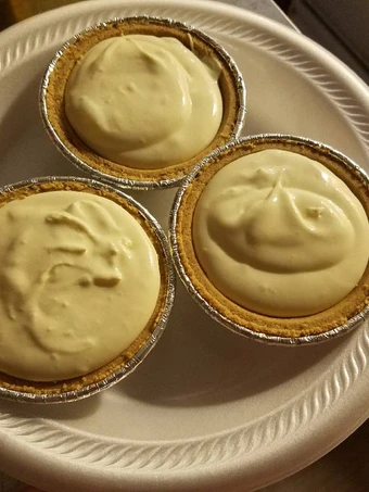 Recipe Lemonade Pie(s) the Awesome  Appealing