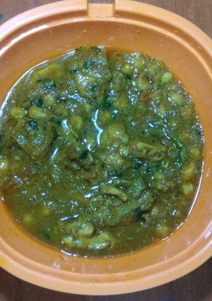 A picture of Amritsari Chhole Chicken.
