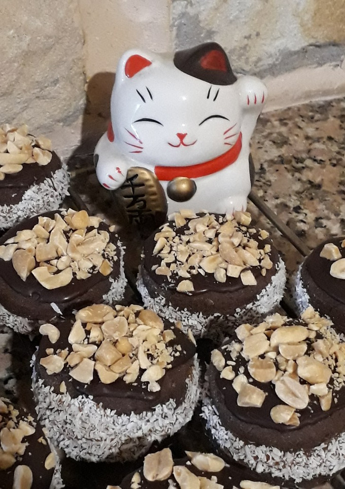 Una foto de Alfajores de Chocolate Deliciosos y Saludables!!!