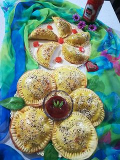 عکسی از دستور پیراشکی گوشت