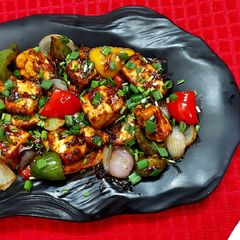 A picture of Dry Paneer Chilli.