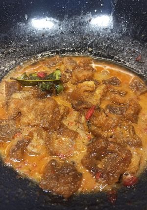 Foto resep Sambal goreng krecek (kerupuk kulit)