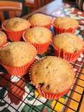Muffin de Laranja, Cranberry e Chocolate Branco