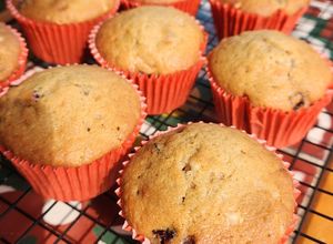 Foto de Muffin de Laranja, Cranberry e Chocolate Branco