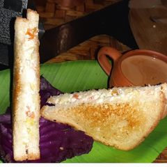 A picture of Curd sandwich.