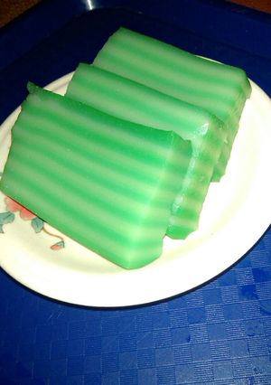 Foto resep Lapis pandan gurih dan kenyal