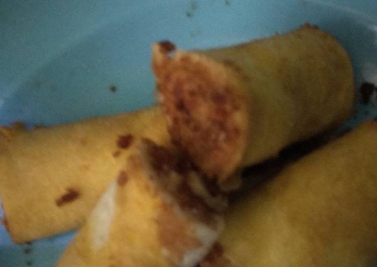 #3 Roti gulung abon