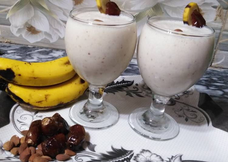 Steps to Prepare Healthy dates almond &amp;banana shake with healthy fruit chart😊 in 11 Minutes for Young Wife