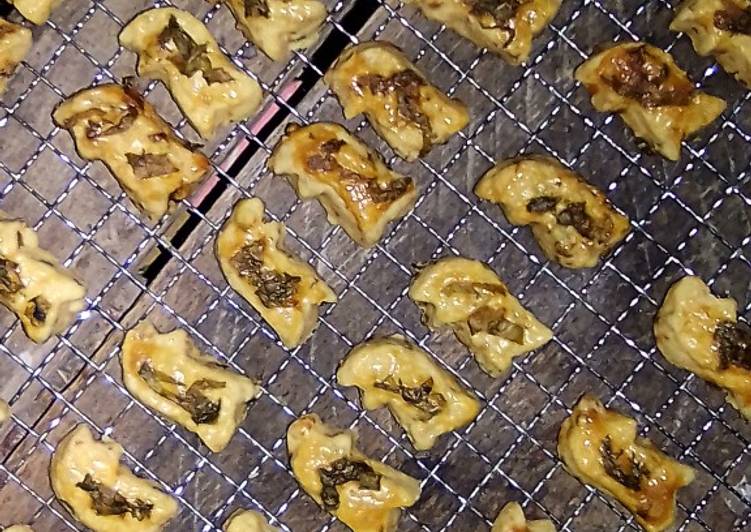 Resep Eggless Garlic Celery Cookies yang Bisa Manjain Lidah