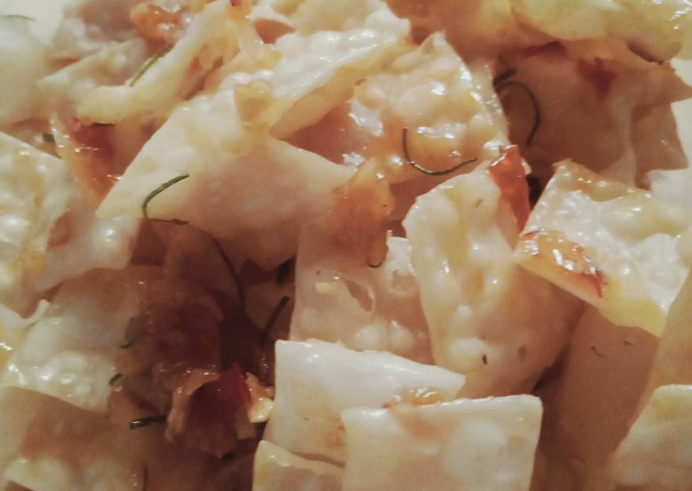101.22 Pangsit goreng pedas manis