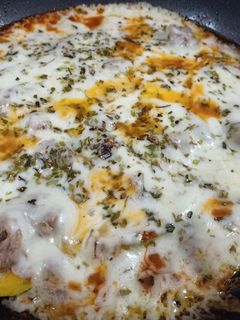 Una foto de Pizza de calabacín en sartén