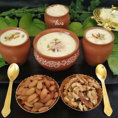 A picture of Rice Kheer.