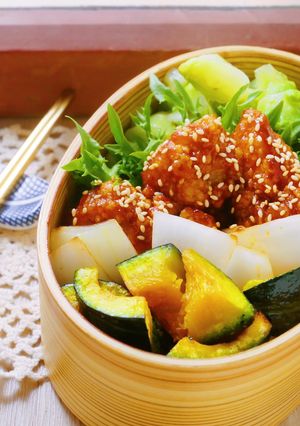『減醣糖醋雞腿佐烤時蔬便當』四種增加免疫力好食材十五分鐘完成! 的食譜成品照片