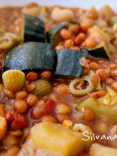 Una foto de 52.🍲Lentejas ligeras y sabrosas