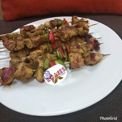 A picture of Chicken kebab.
