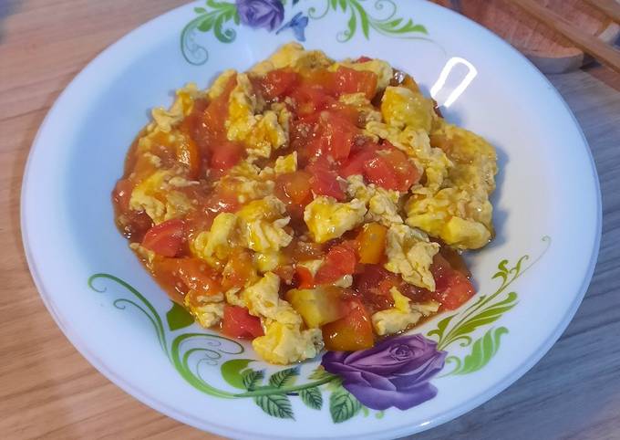 Resep Tumis Telur Tomat Praktis Dan Sehat Oleh Naila Maharani Cookpad