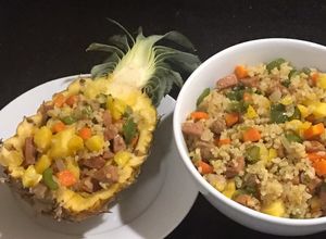 Hình của món Cơm rang dứa.