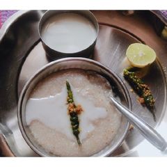 A picture of Jowar rava Porridge.
