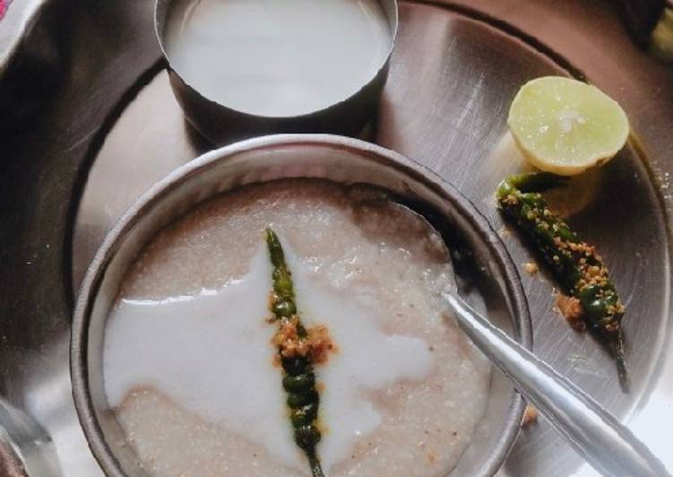 Steps to Make Perfect Jowar rava Porridge