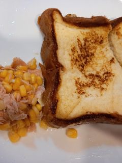 鮪魚玉米法式吐司 的食譜成品照片