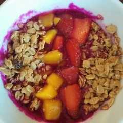 A picture of Mini Smoothie Bowl.