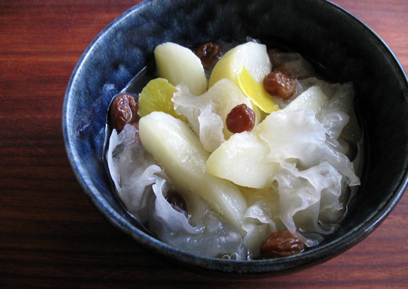 Pear & Snow Fungus in Syrup