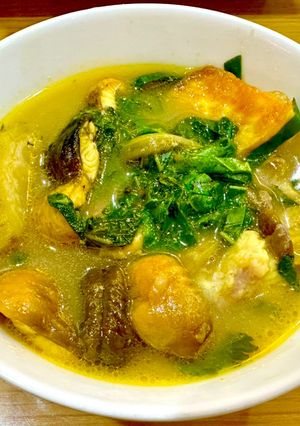 Hình của món Lươn om chuối đậu.