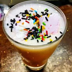 A picture of Dragon fruits milkshake.