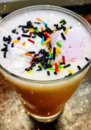 A picture of Dragon fruits milkshake.