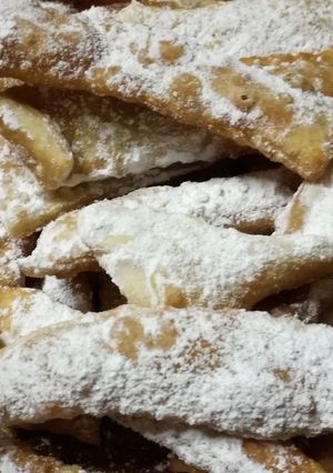 Foto di Chiacchere pazze carnevalesche a modo mio