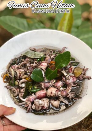 Foto resep Tumis Cumi Hitam